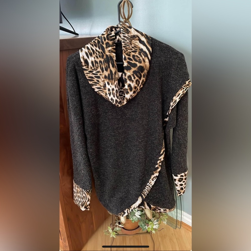 Boutique sweater